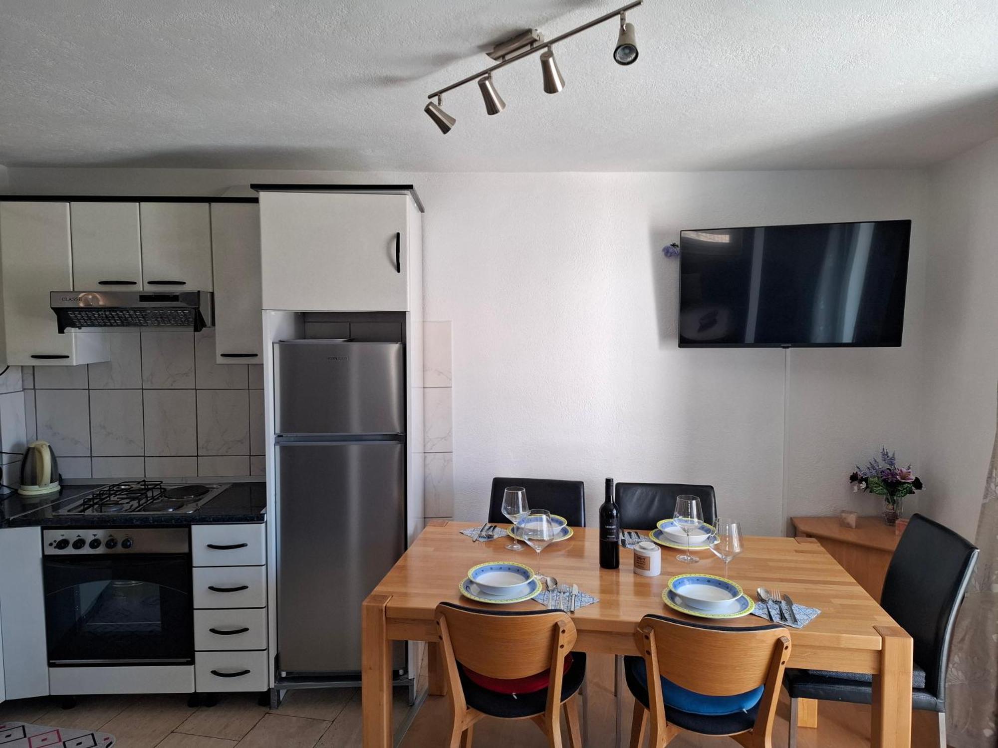 Kaštela Apartment Kastilac מראה חיצוני תמונה